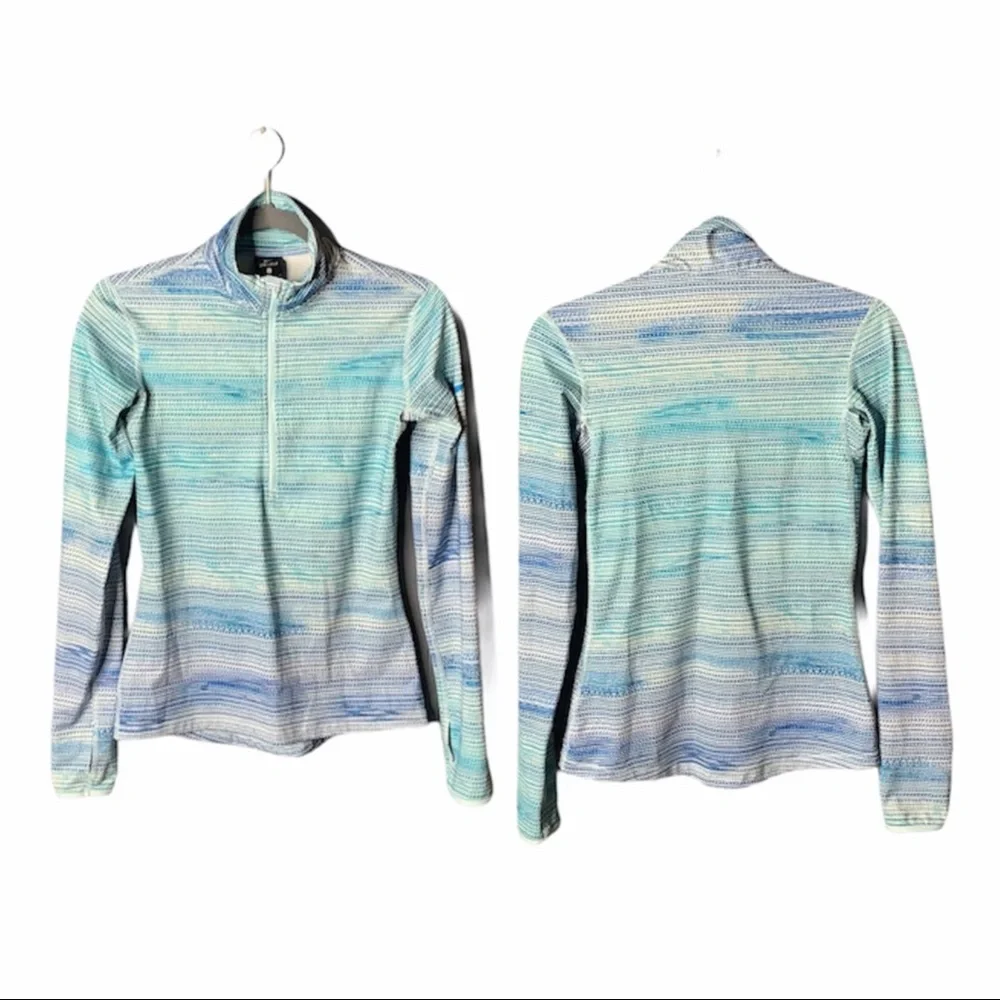 NIKE Dri-Fit women's fitted sport top S‎